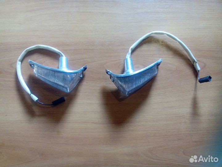 Подфарник заз