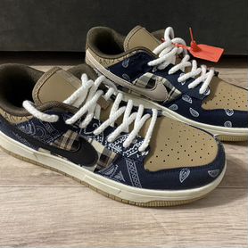 Nike sb dunk low x travis scott бандана