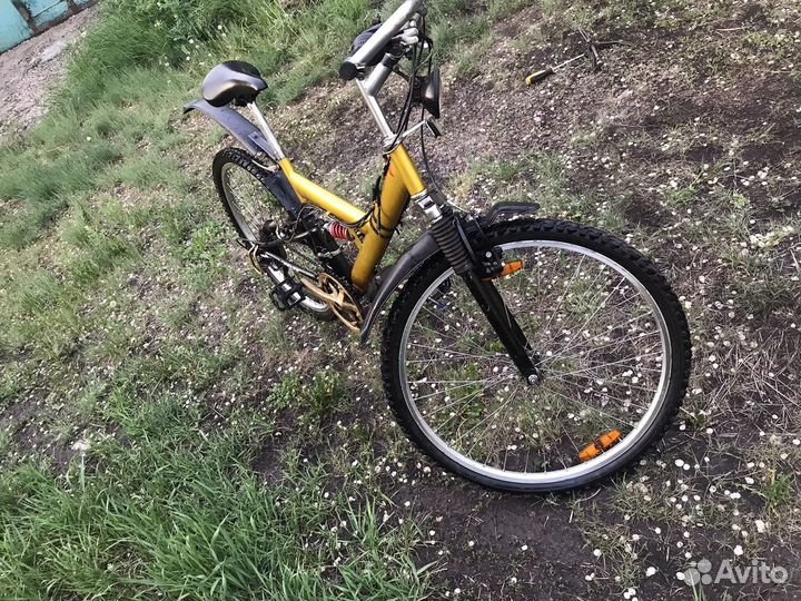 Полу горный велосипед