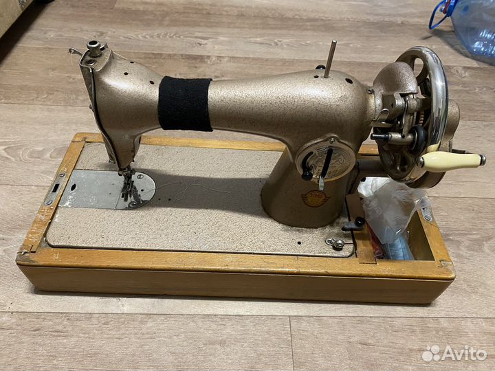 Швейная машинка калинина