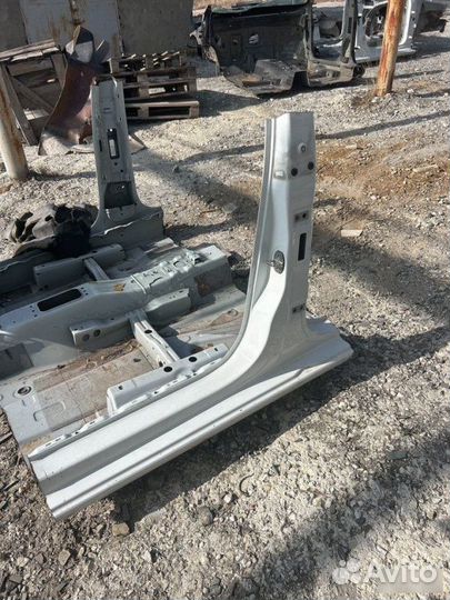 Стойка средняя Skoda Rapid 1.6 2017-2020