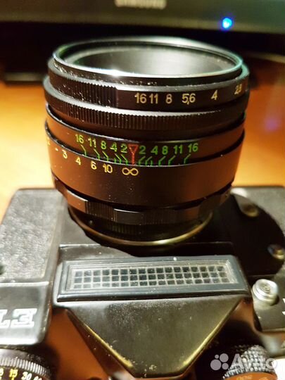 Советский фотоаппарат Зенит ет