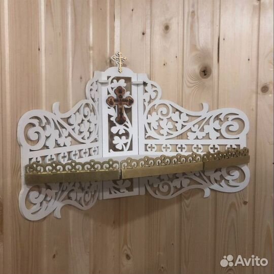 Уголок для икон 39 см на 49 см