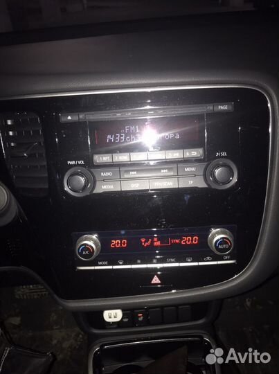 Магнитола mitsubishi outlander 3