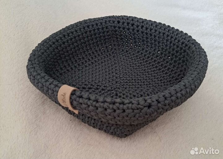 Корзина вязаная