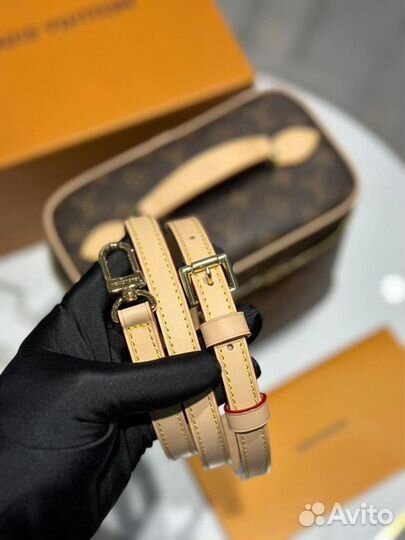 Косметичка Louis Vuitton Nice BB