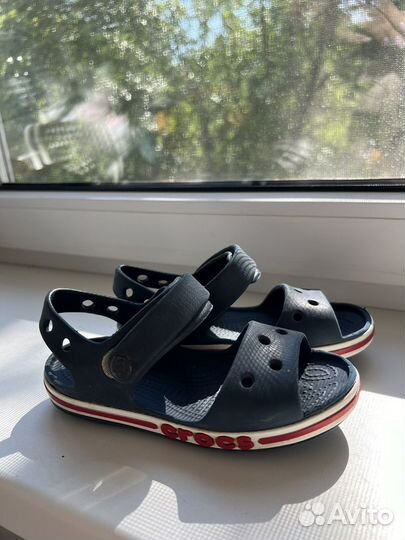 Сандалии crocs c11