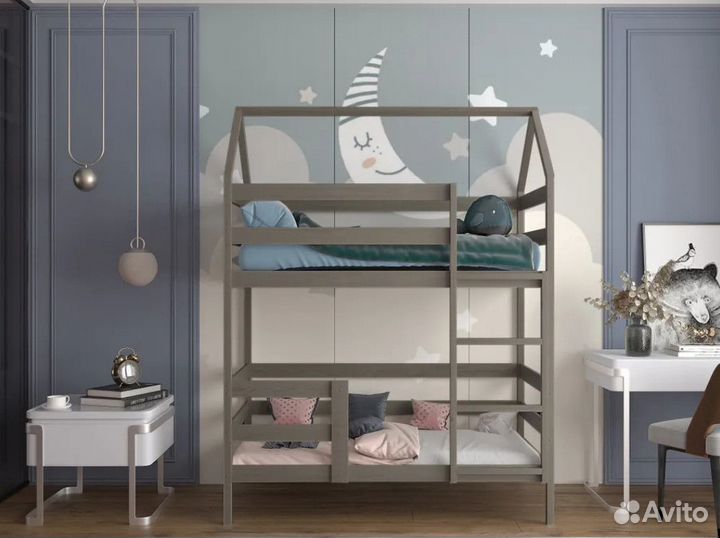 Двухъярусная кровать