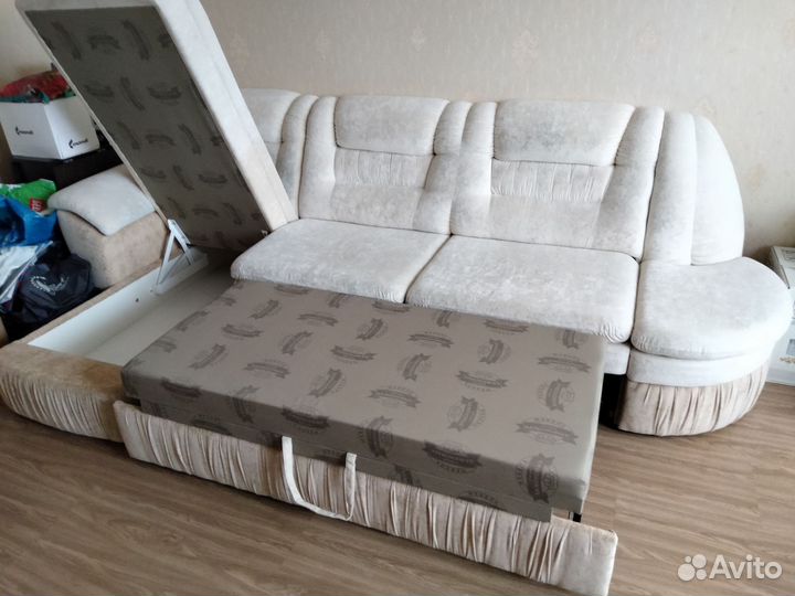 Угловой диван