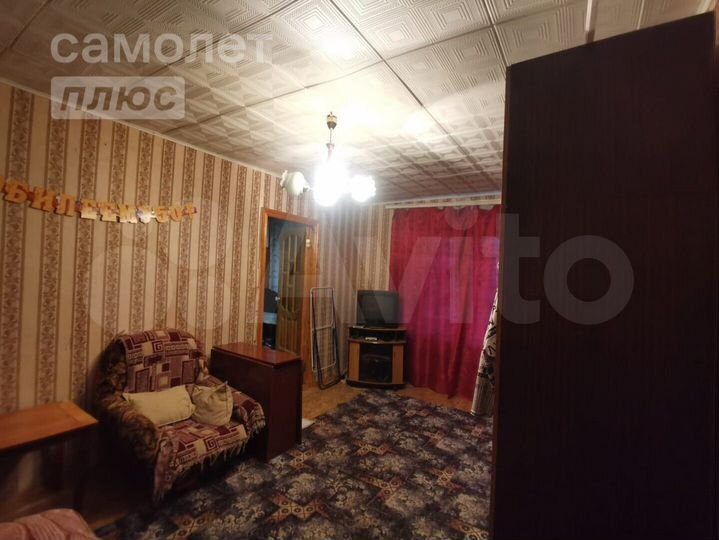 2-к. квартира, 42,5 м², 1/4 эт.