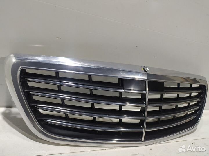 Решетка радиатора Mercedes-Benz S-Class