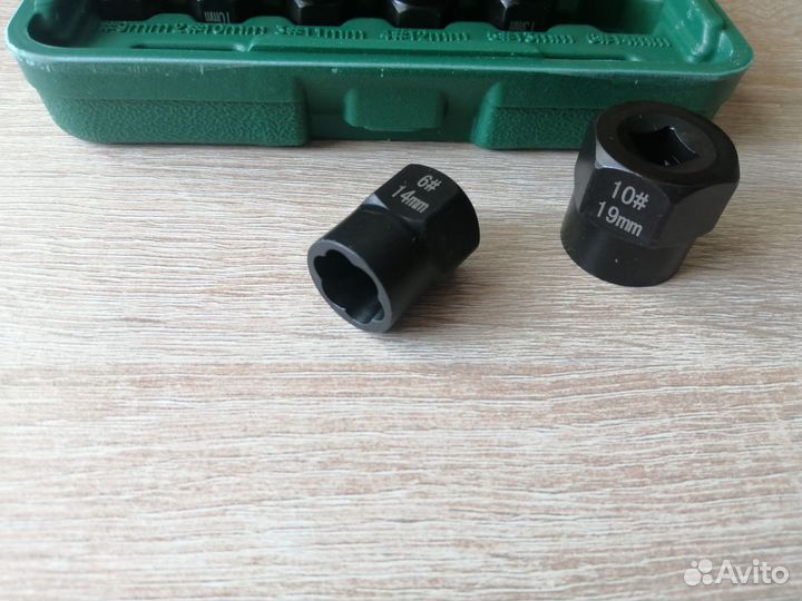 Набор головок для поврежденных болтов и гаек