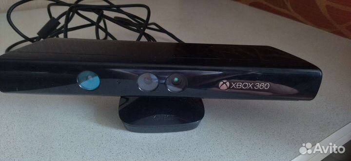 Microsoft Kinect xbox 360 + 2 игры