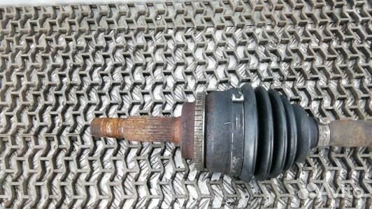 Привод передний правый toyota avensis T25 (ADN17N1