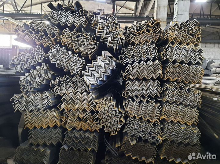 Уголок металлический 75х75х6 длина 12м Ст3