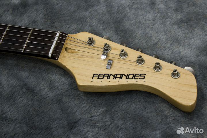 Электрогитара Fernandes Stratocaster