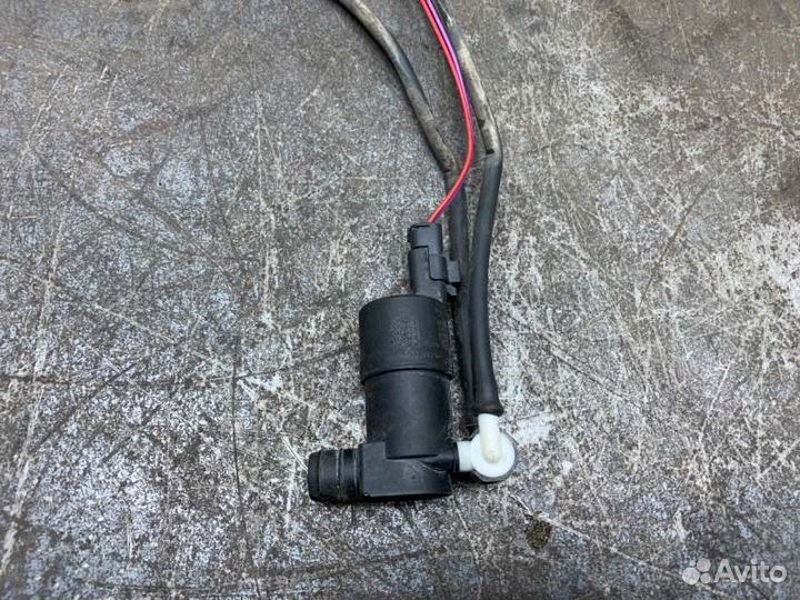 Насос омывателя Peugeot 207 хэтчбек 8HZ (DV4TD)