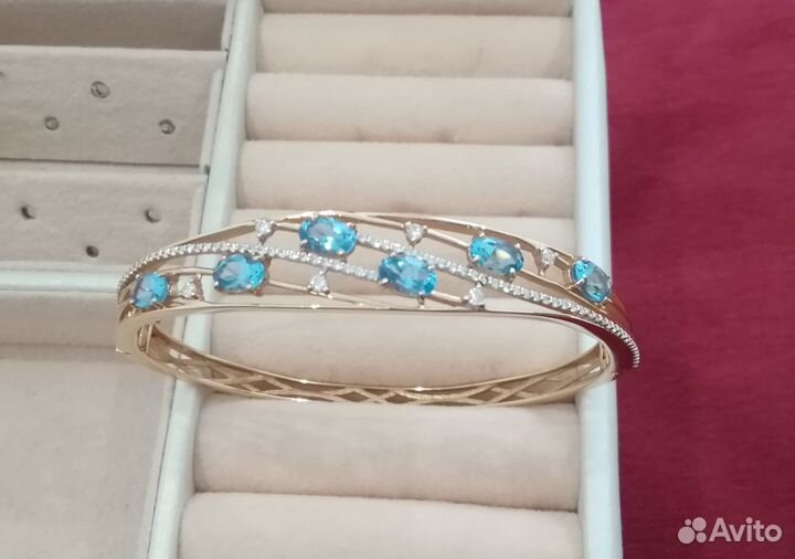 Золотой браслет с топазами и фианитами