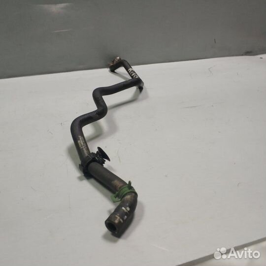 Патрубок системы охлаждения Renault Sandero 2