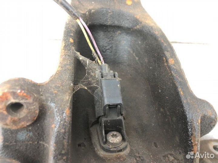 Кулак поворотный передний левый Ford Focus