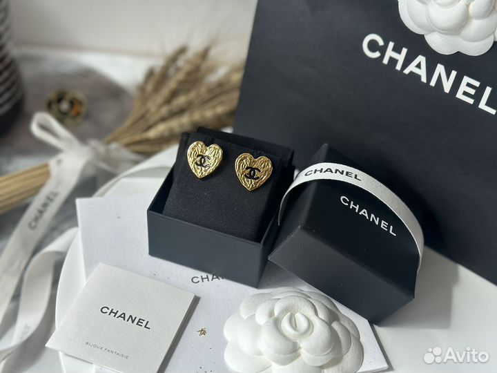 Серьги Chanel оригинал новые комплект бутика