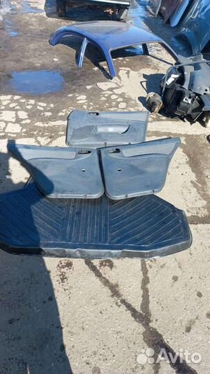 Обшивка дверей lanos sens цена за штуку