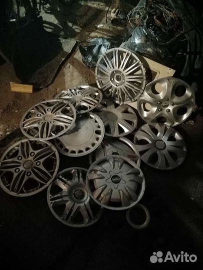 Колпаки разные
