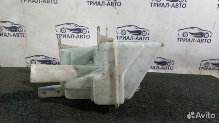 Chevrolet Captiva Бачок