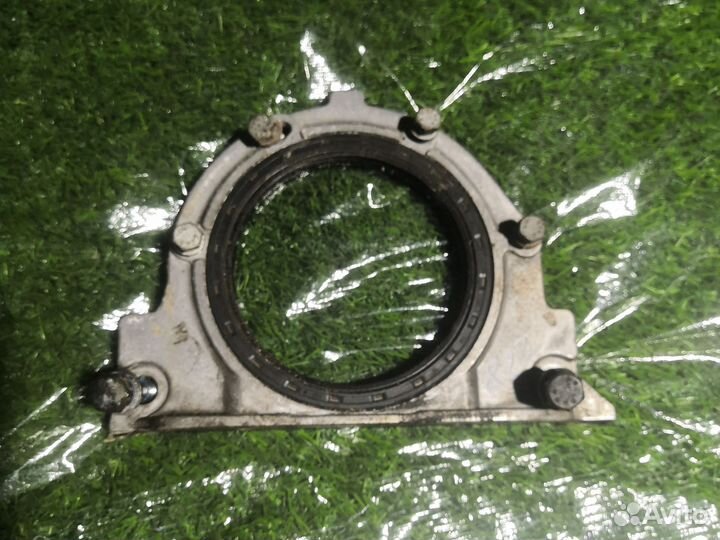 Крышка коленвала BMW 3 e46