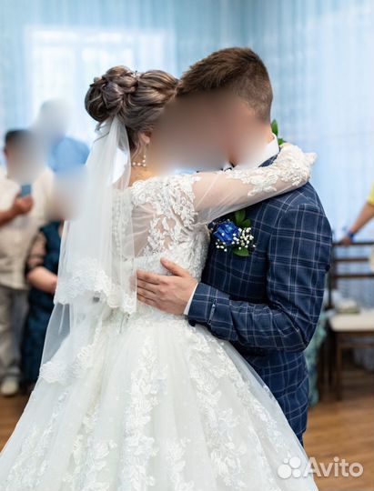 Свадебное платье