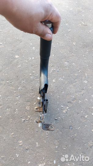 Ручник. Ford Fiesta Mk5