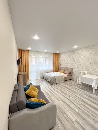 Квартира-студия, 40 м², 1/15 эт.