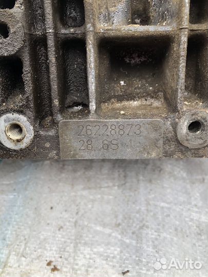 Двигатель m52b28