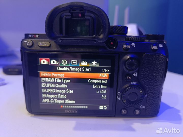 Sony a7R3 + отдельно Tamron 28-75 2.8 Di III