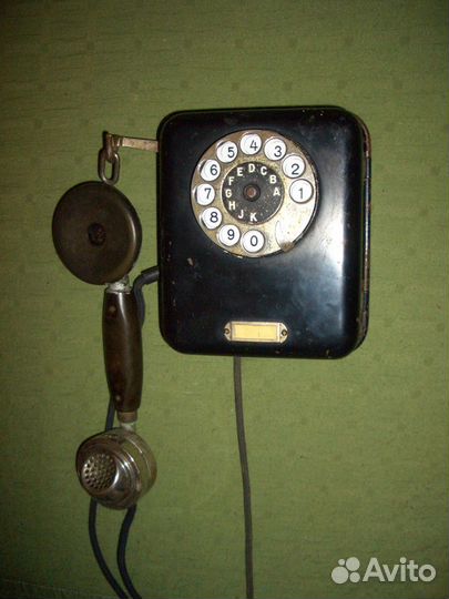 Телефон старинный. 1928г.в