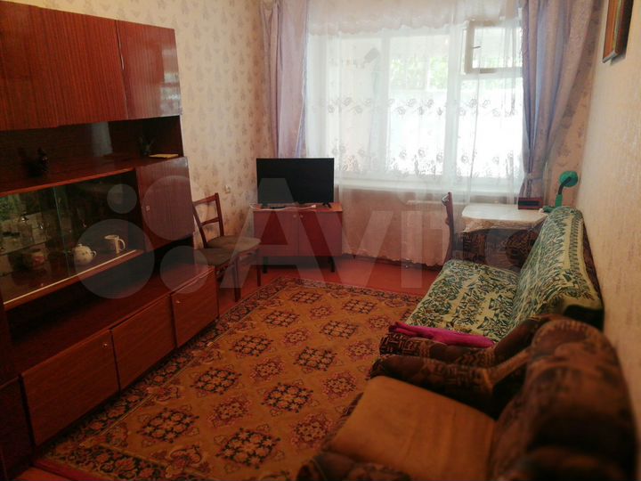 2-к. квартира, 55 м², 1/5 эт.