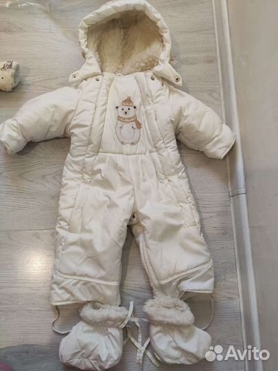 Пакет вещей и игрушки для девочки до года