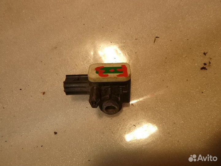 Датчик AIR BAG ford focus focus III 2011