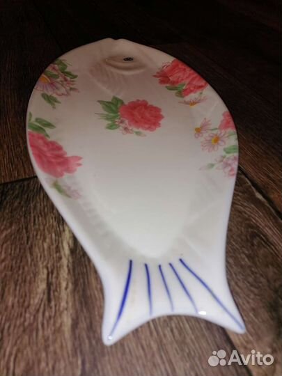 Менажница, масленка, столовый прибор