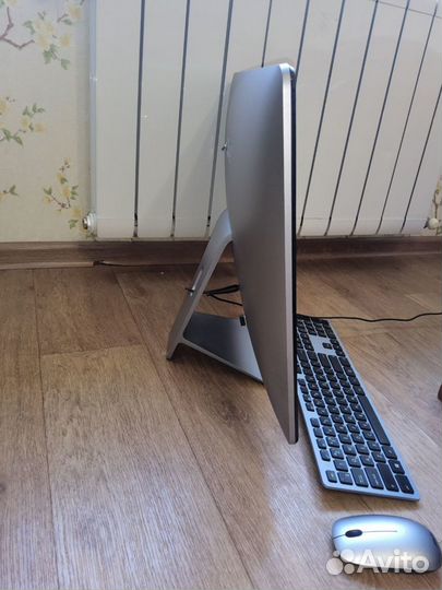 Моноблок asus Zen AiO ZN241IC