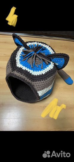 Лежанка для кошек