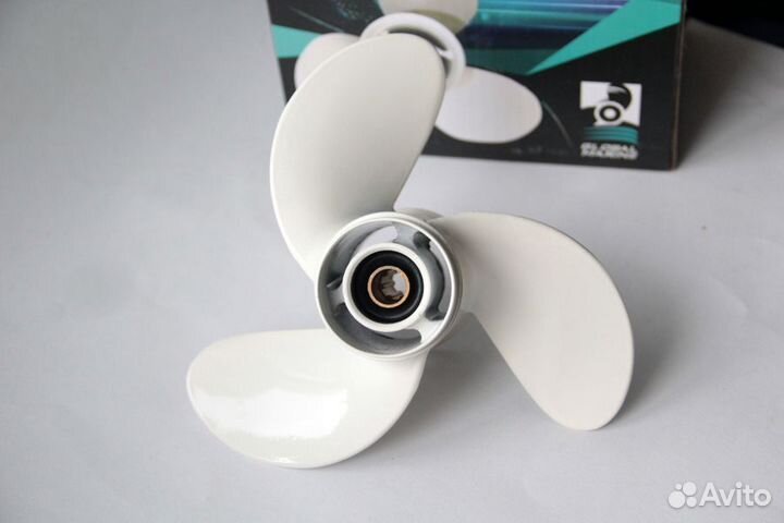 Винт гребной Yamaha 6-8, 8 1/2 х 7 1/2