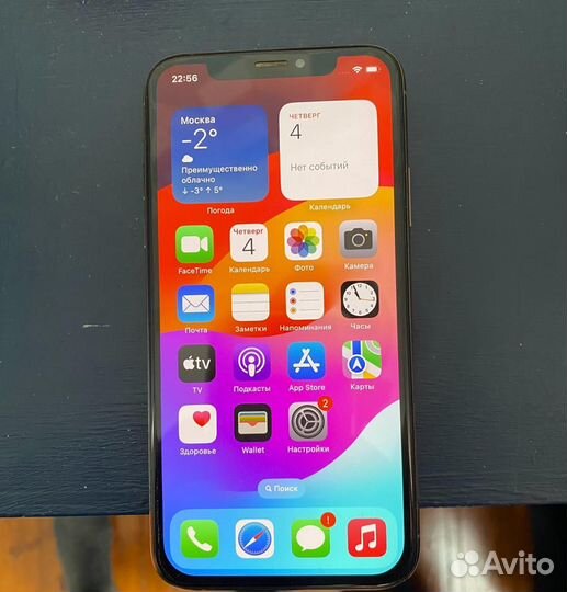 iPhone Xs, 64 ГБ