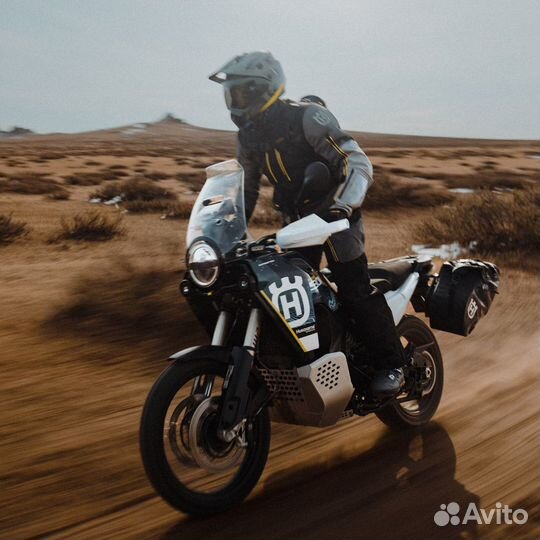 Мотоцикл Husqvarna Norden 901 Expedition 2024