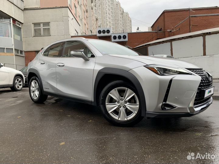 Lexus UX 2.0 CVT, 2019, 38 500 км