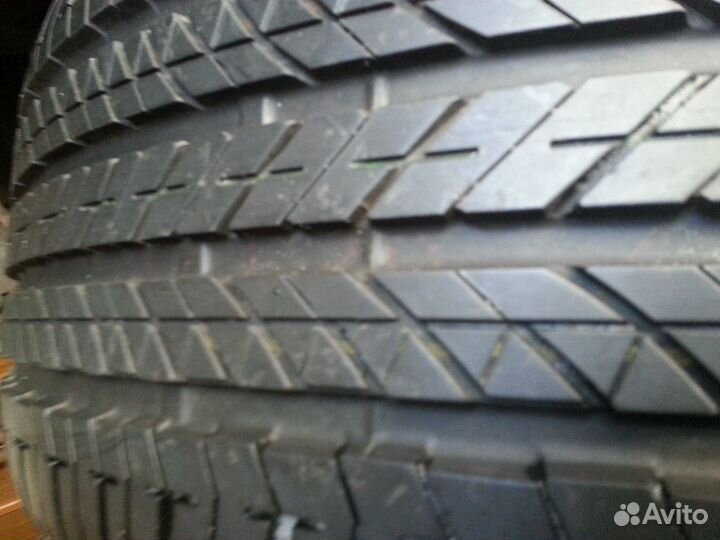 Bridgestone Dueler H/L 400 255/50 R19