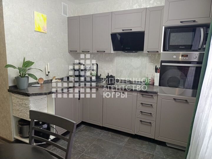 2-к. квартира, 50,2 м², 9/9 эт.