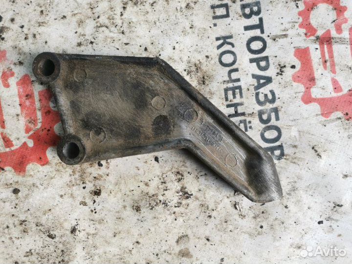 Кронштейн двигателя Газ 31105 chrysler 2008