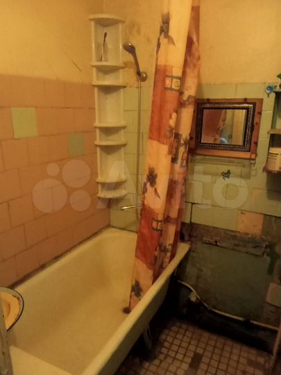 3-к. квартира, 50 м², 2/5 эт.