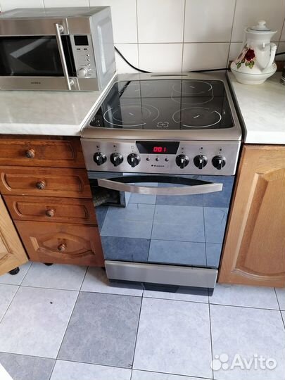 Плита электрическая стеклокерамика hansa